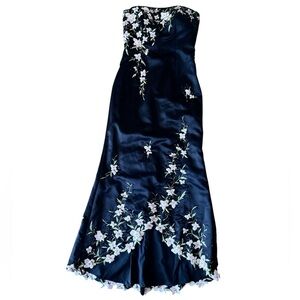 LARA Designs Size 8 Strapless Black Gown Floral Applique Beaded Embroidered